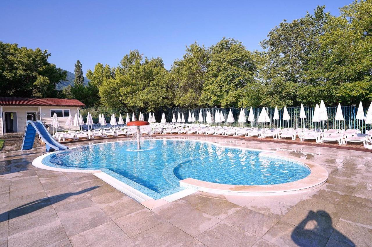 7 Lakes Camping Sapareva Banya Dış mekan fotoğraf