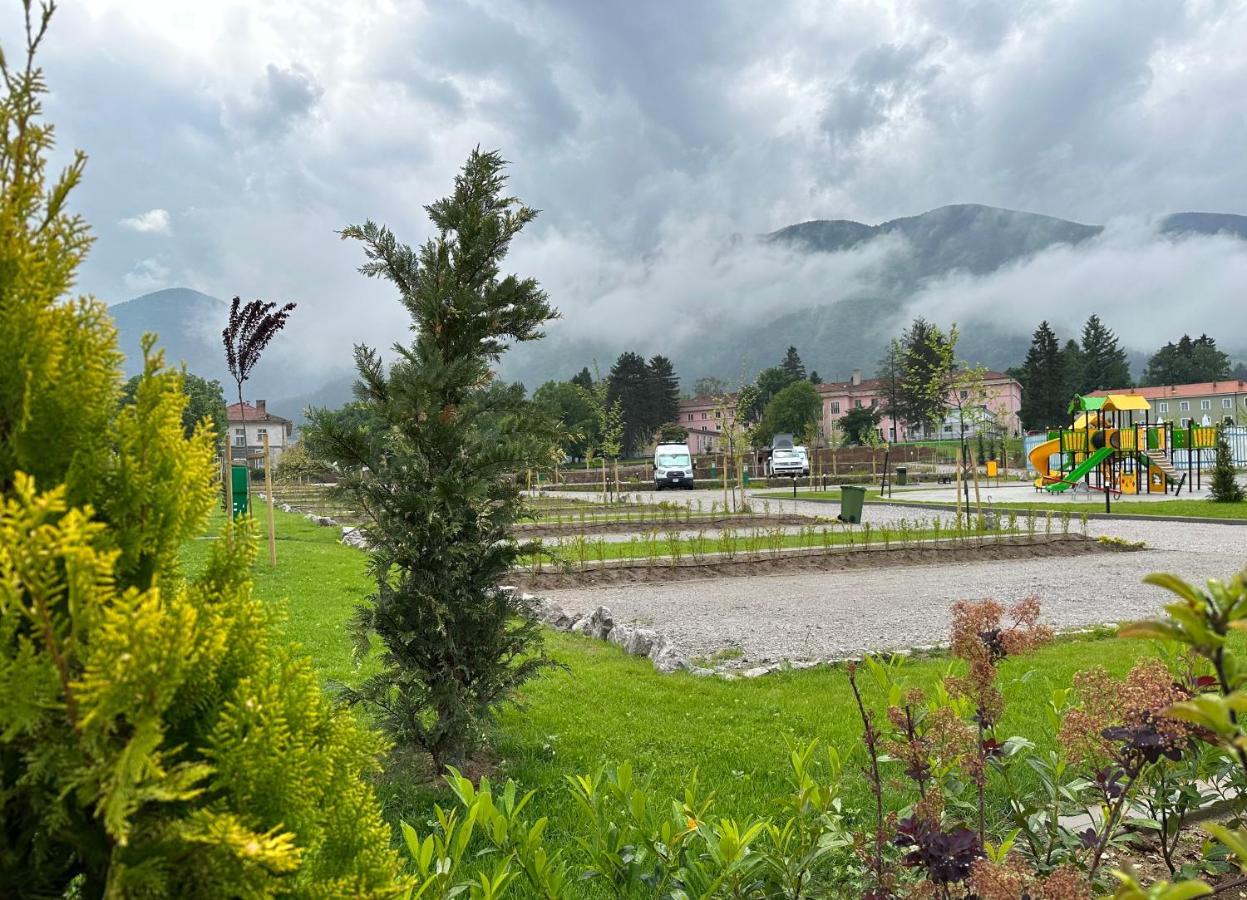 7 Lakes Camping Sapareva Banya Dış mekan fotoğraf