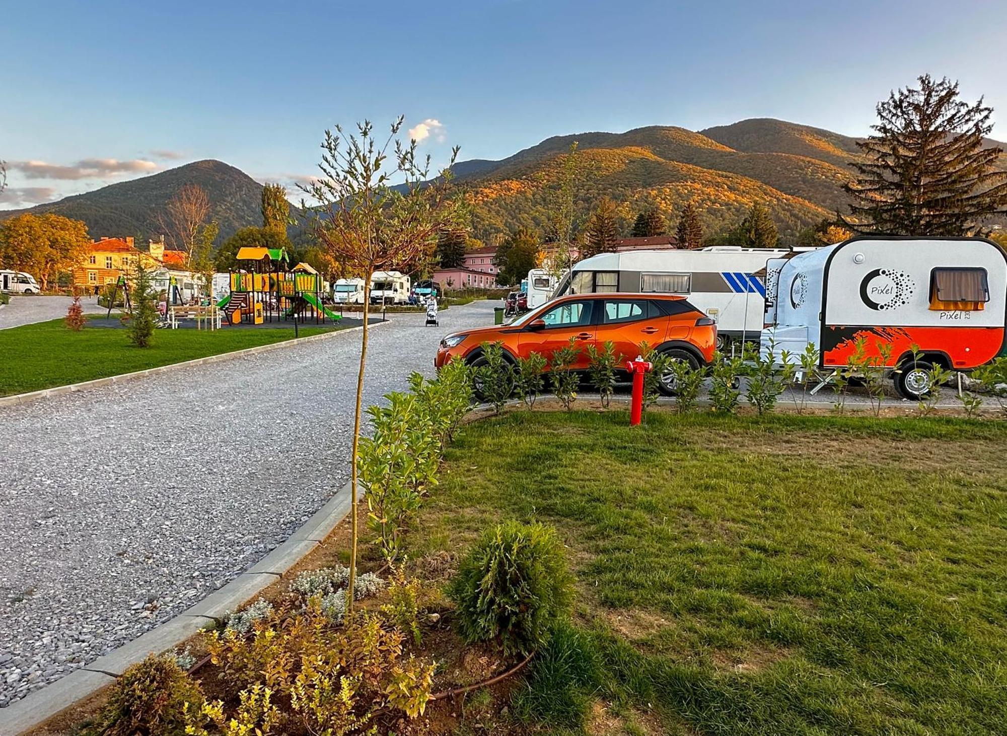 7 Lakes Camping Sapareva Banya Dış mekan fotoğraf